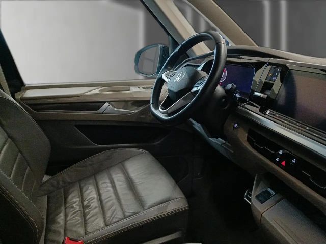 Volkswagen Multivan DSG Lang Style T7