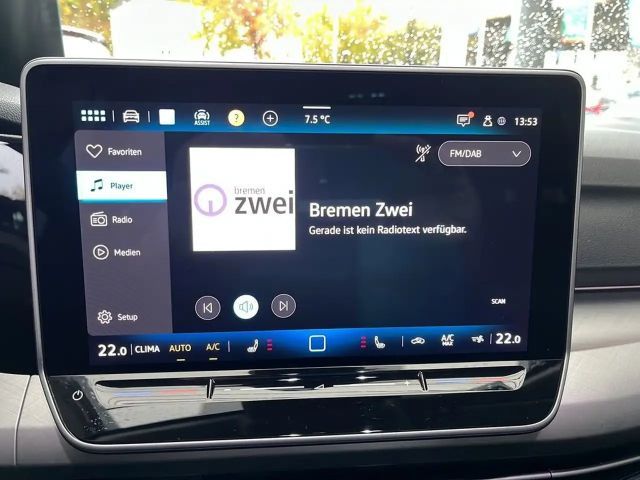 Volkswagen Golf 1.5 TSI Life Variant