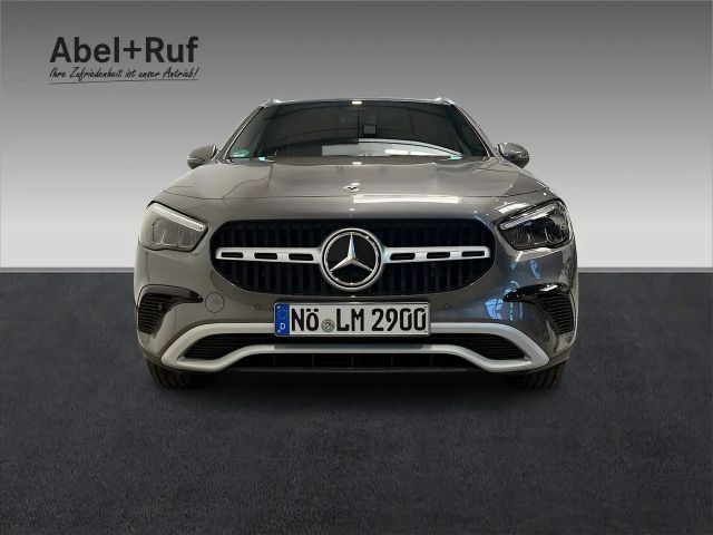 Mercedes-Benz GLA 200 MBUX+LED+PARKTRONIC+Kamera+SHz+AHK