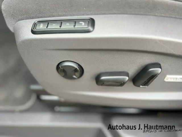 Volkswagen Multivan Lang Style T7