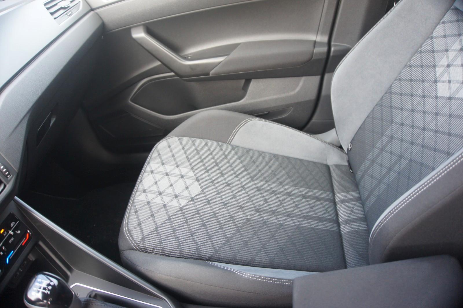 Volkswagen Taigo 1.0 TSI R-Line