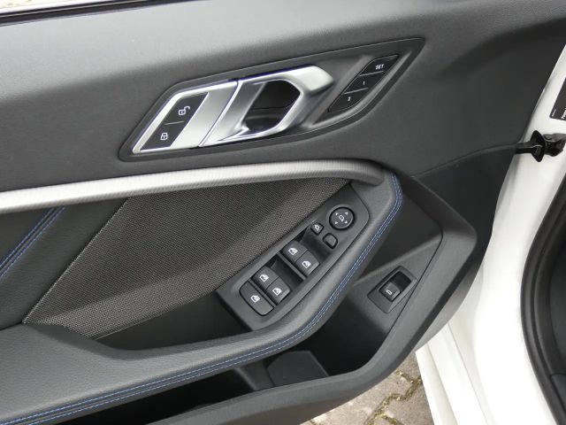 BMW 118 118d M-Sport Sedan