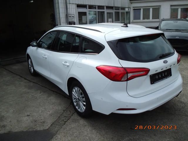 Ford Focus Titanium Wagon