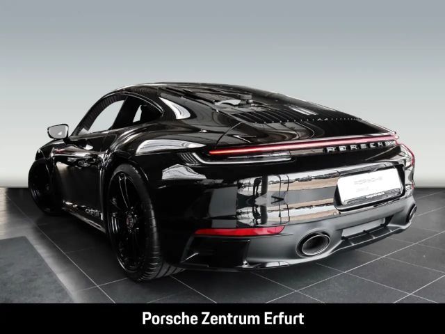 Porsche 911 4 Carrera Coupé GTS