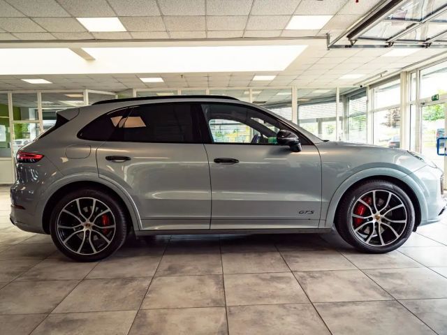 Porsche Cayenne GTS