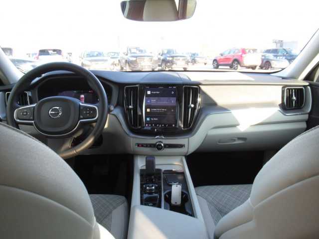 Volvo XC60 Core
