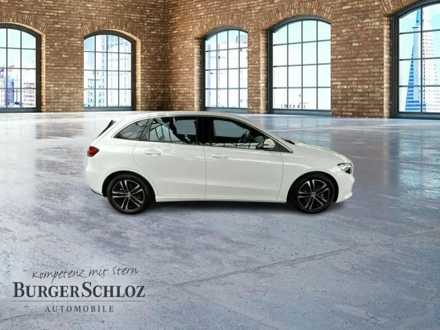 Mercedes-Benz B 200 W-Paket PDC SHZ LED SpurH el.Heck LM AUT