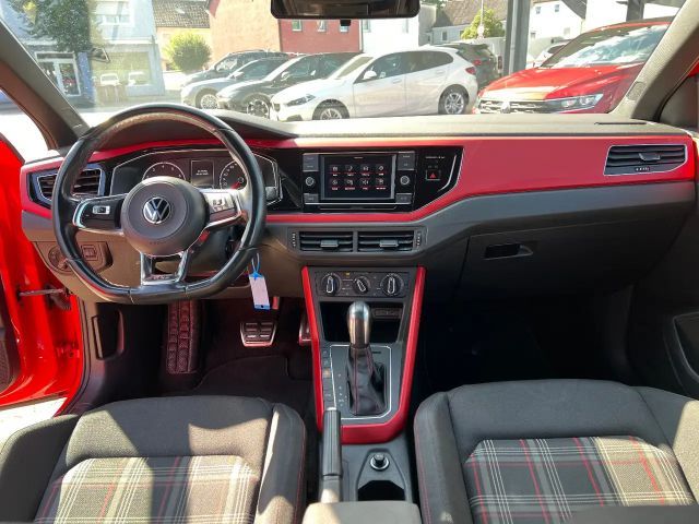 Volkswagen Polo 2.0 TSI DSG GTI