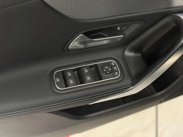 Mercedes-Benz A 180 Progressive