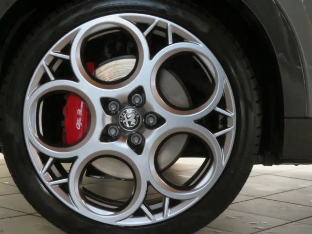 Alfa Romeo Tonale Hybrid Speciale