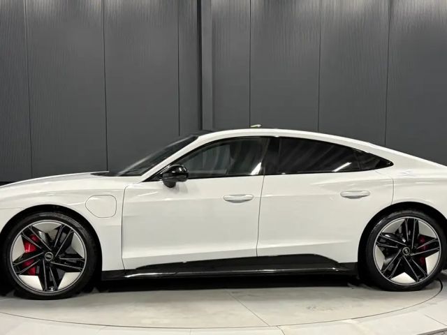 Audi RS e-tron GT Quattro
