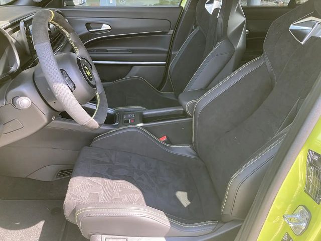 Abarth 600e Scorpionissima