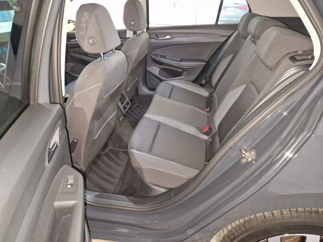 Volkswagen Golf 1.5 TSI