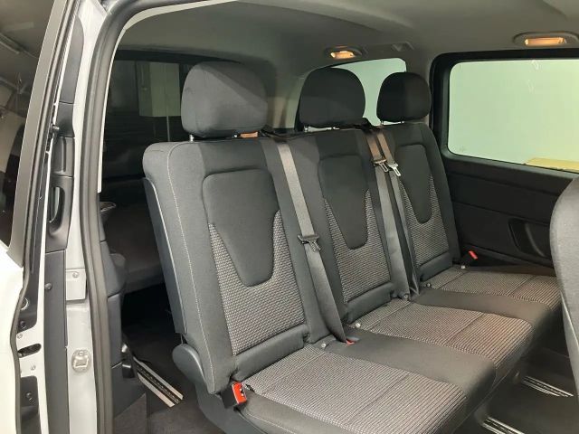 Mercedes-Benz V 300 V 300 d