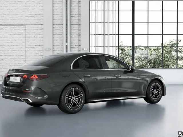 Mercedes-Benz E 200 AMG Line Sedan