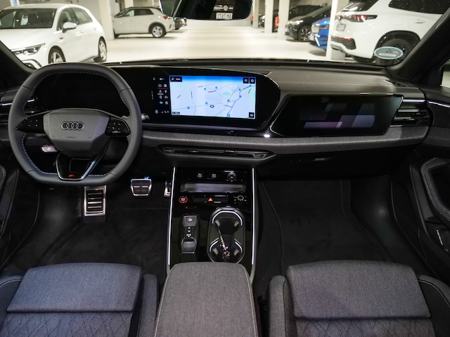 Audi A6 Avant Quattro S-Tronic