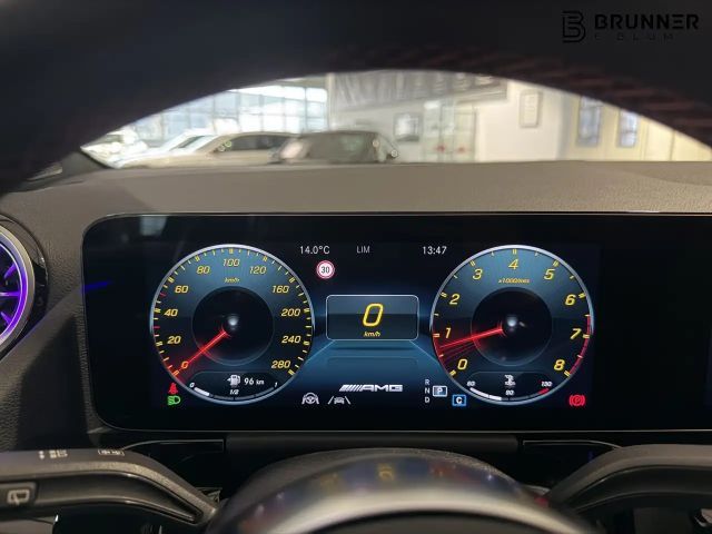 Mercedes-Benz GLA 35 AMG 4MATIC AMG Line