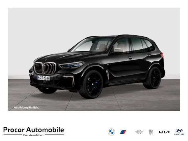 BMW X5 M50i