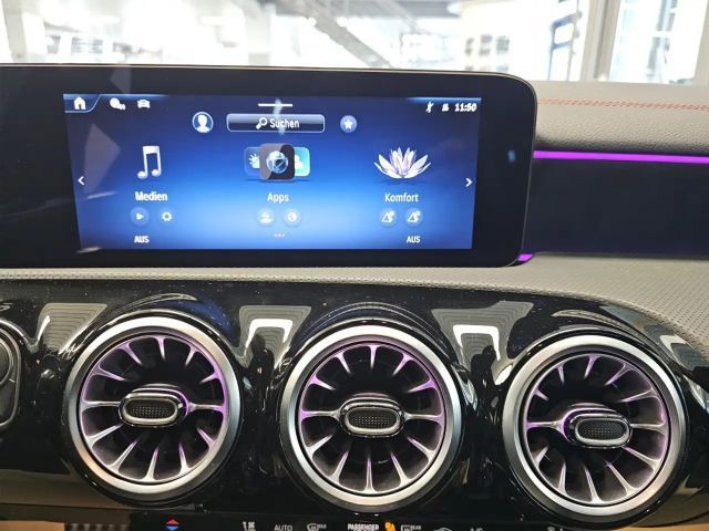 Mercedes-Benz CLA 200 AMG Line Coupé