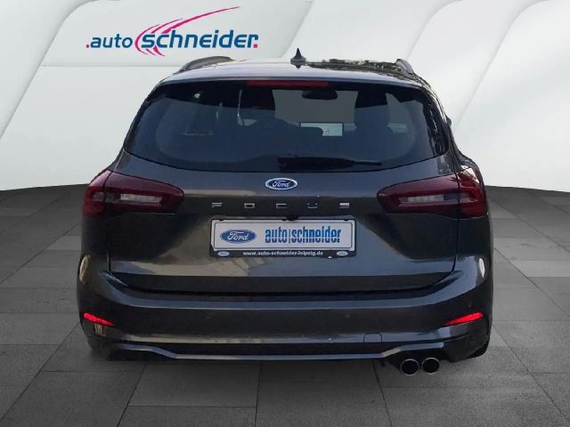 Ford Focus ST Line Wagon