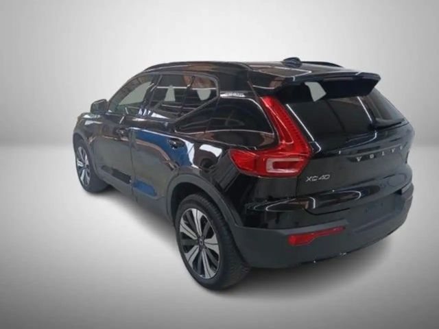 Volvo XC40 Plus