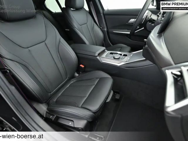 BMW 330 330i Sedan xDrive