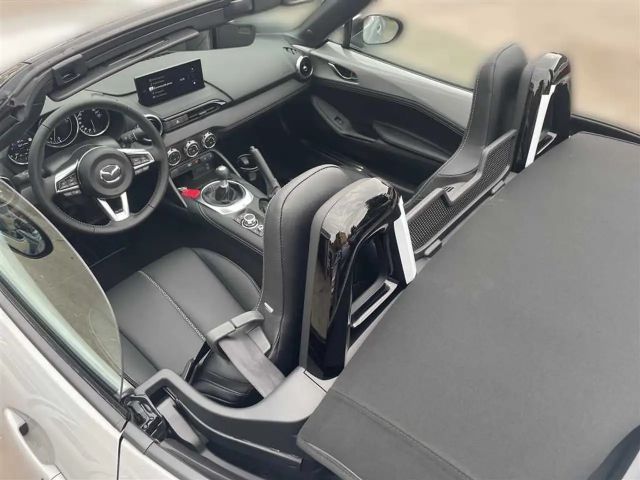 Mazda MX-5 Exclusive-line SkyActiv