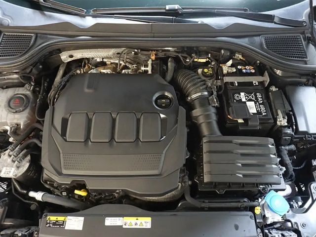 Volkswagen Golf 2.0 TDI DSG Style