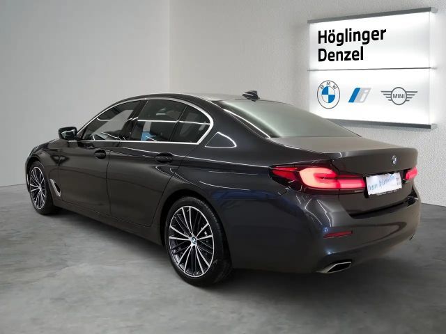 BMW 540 540d Sedan xDrive