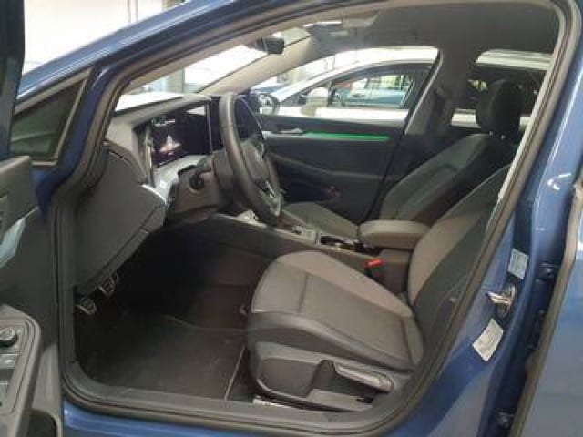 Volkswagen Golf 1.5 TSI Golf VIII Variant