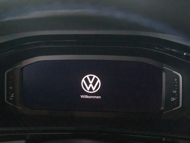 Volkswagen T-Roc IQ.Drive