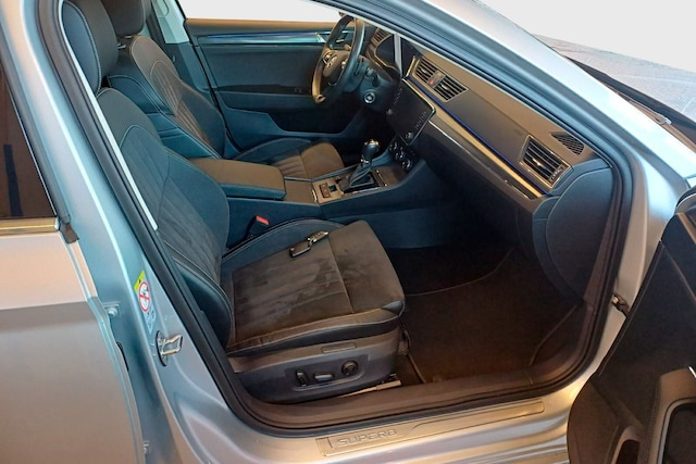 Skoda Superb 1.5 TSI Combi Style Style