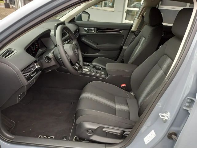 Honda Civic Elegance e:HEV