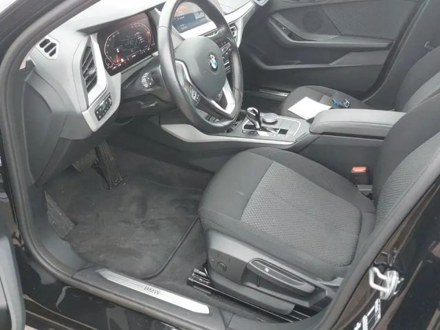 BMW 118 118i Advantage pakket Sedan