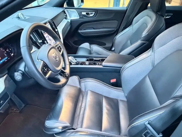 Volvo XC60 AWD Dark Ultimate