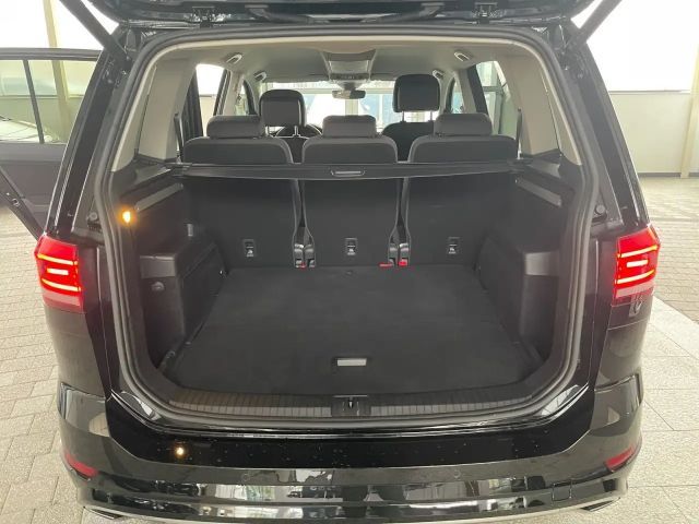 Volkswagen Touran DSG R-Line