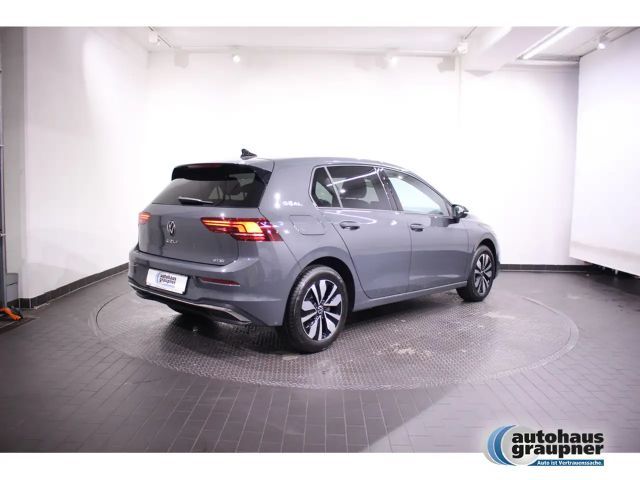 Volkswagen Golf 1.5 eTSI DSG Golf VIII