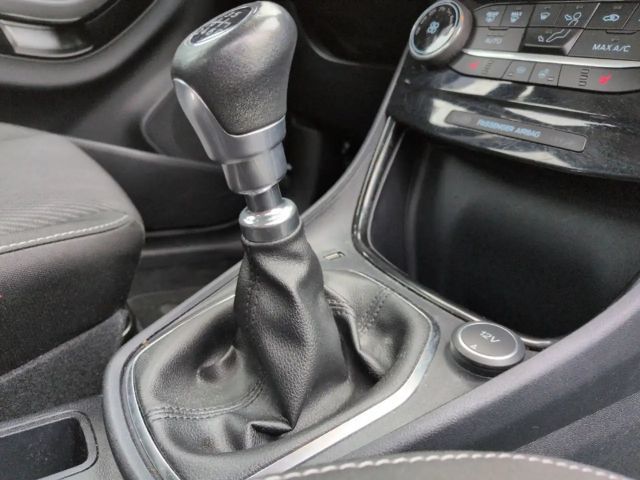 Ford Puma Cool & Connect