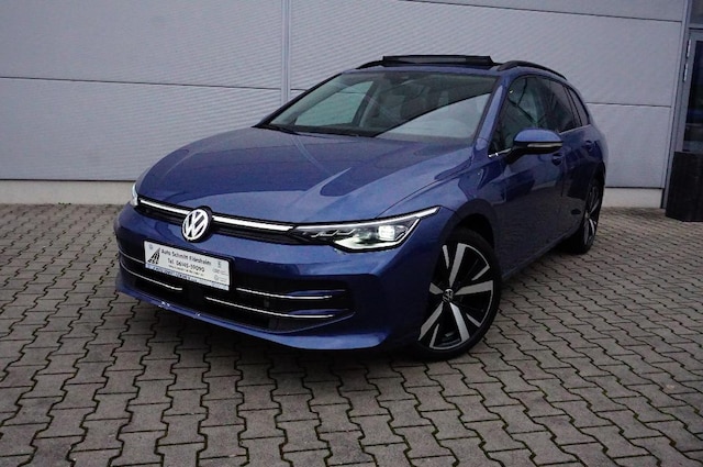 Volkswagen Golf 1.5 eTSI DSG Variant