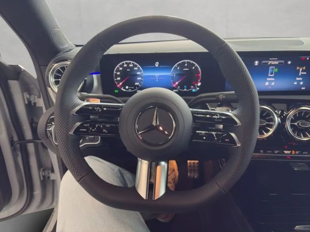 Mercedes-Benz CLA 200 Coupé