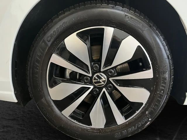 Volkswagen Golf 1.5 TSI