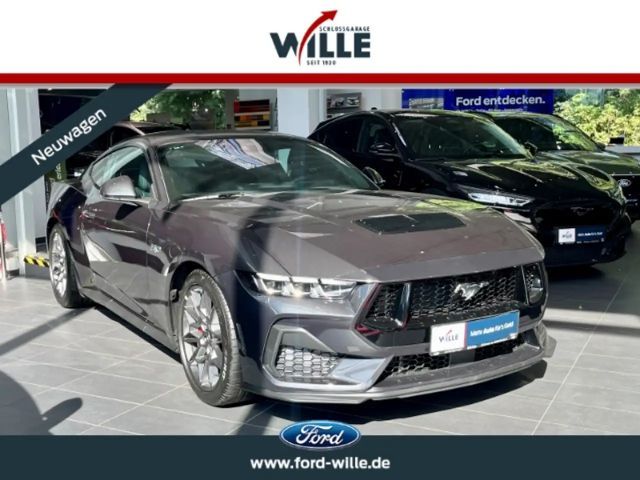 Ford Mustang Fastback GT 5.0 V8