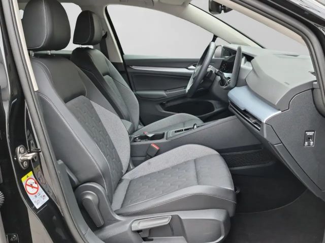 Volkswagen Golf 2.0 TDI DSG IQ.Drive Variant