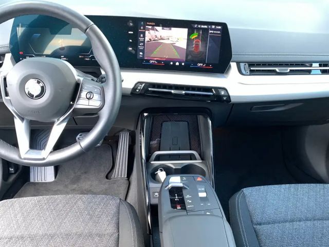 BMW 220 220i Active Tourer