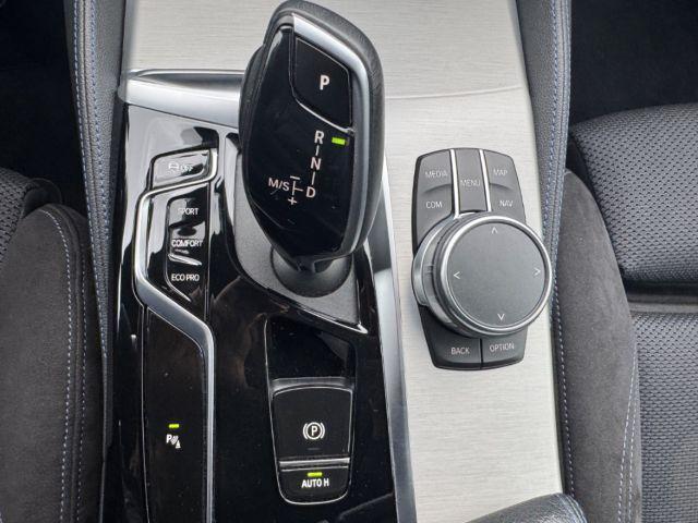 BMW 520 520d M-Sport Sedan xDrive