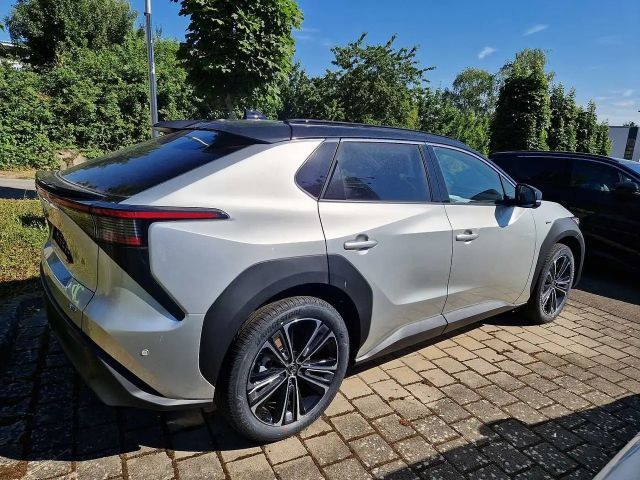 Toyota bZ4X Lounge X-Mode