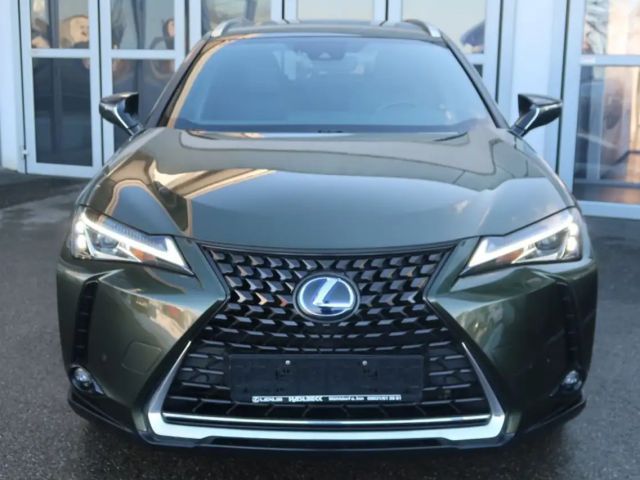 Lexus UX 250h Style Edition