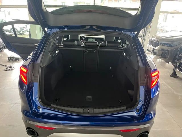 Alfa Romeo Stelvio AT8 Q4 TI