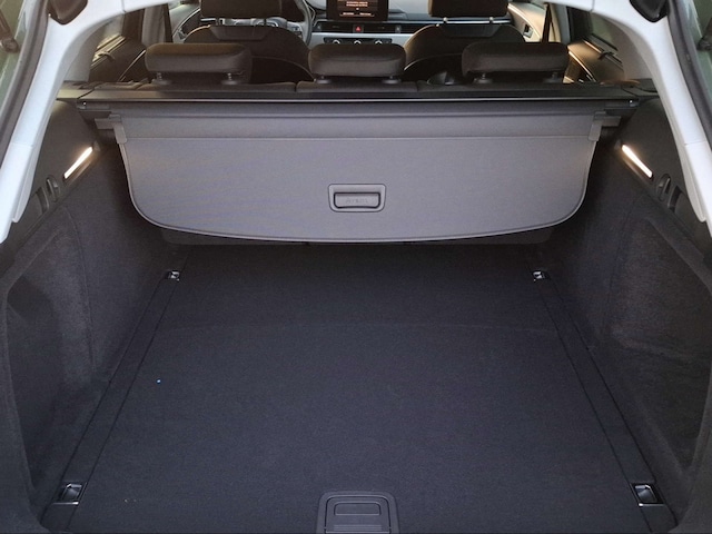 Audi A4 35 TFSI Avant S-Tronic