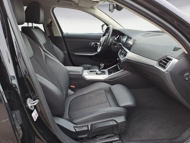 BMW 320 320i Sport Line Touring